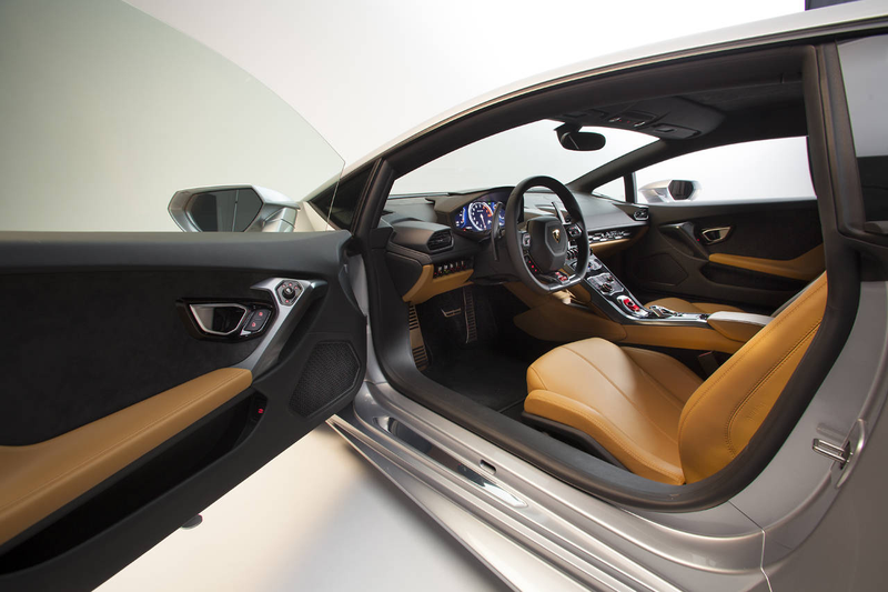 Illustration for article titled The Lamborghini Huracán looks better in our exclusive photos